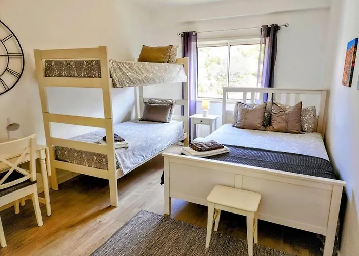 Amazing In Apartment Albufeira