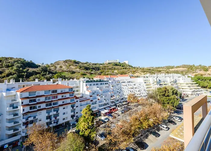 Amazing In Apartment Albufeira
