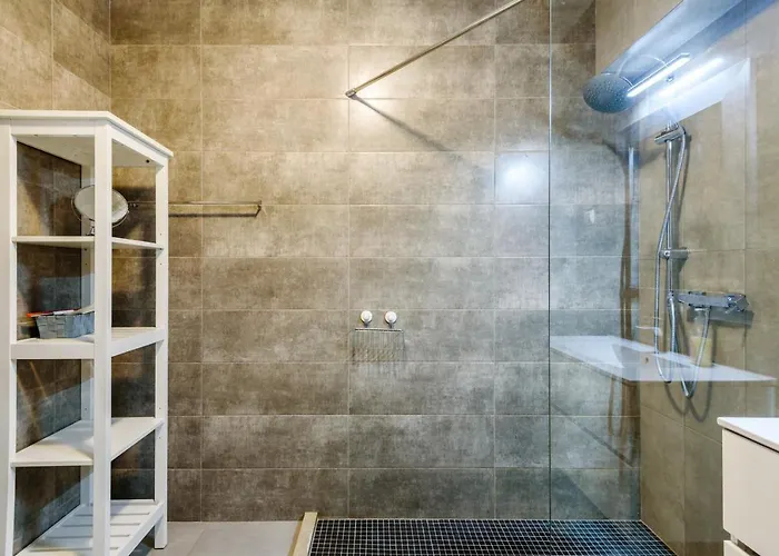 Apartment Amazing In Albufeira