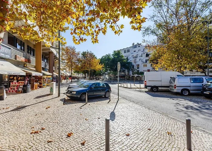 Apartment Amazing In Albufeira