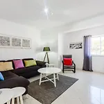 Amazing In Апартаменти