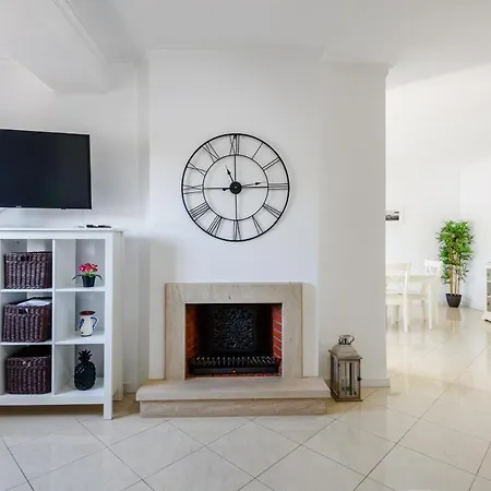 Amazing In Albufeira