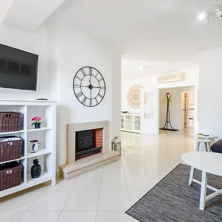 Amazing In アパート アルブフェイラ