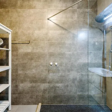 アパート Amazing In アルブフェイラ